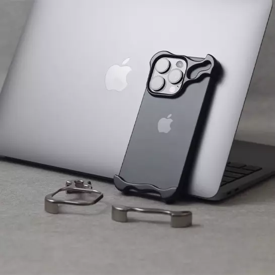 iPhone დამცავი ქეისი