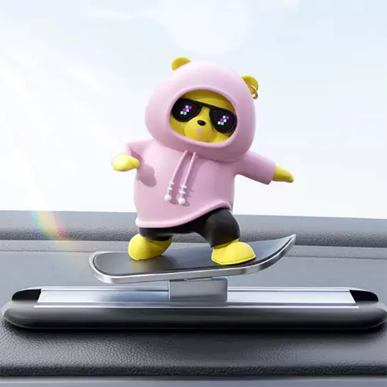 მანქანის კრეატიული ორნამენტი Skateboard Bear 