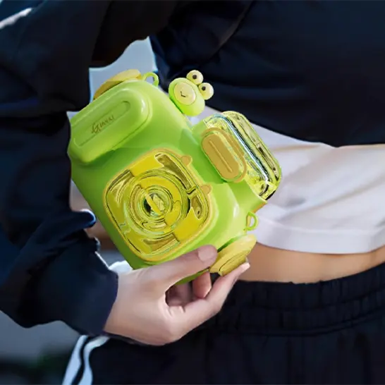 ბავშვის წყლის ბოთლი 