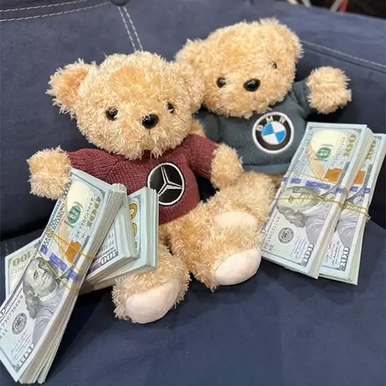 დათუნია მანქანის ლოგოებით 